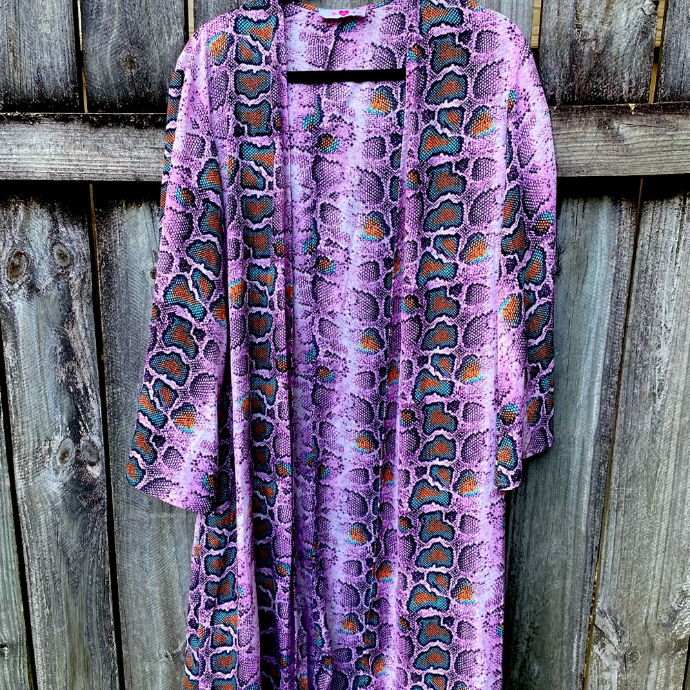 Buddy Love Flowy Snake Print Kimono